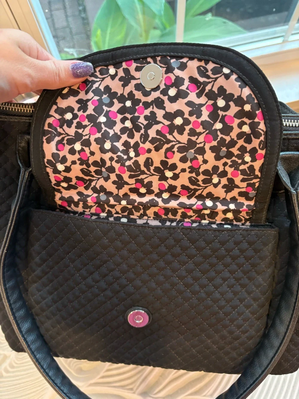 Vera Bradley Black Quilted Tote with Front Pocket w floral inside
